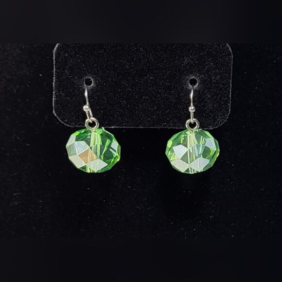 Light Lime Green Faceted Bead Dangle Earrings – Pierced - Picture 4 of 10
